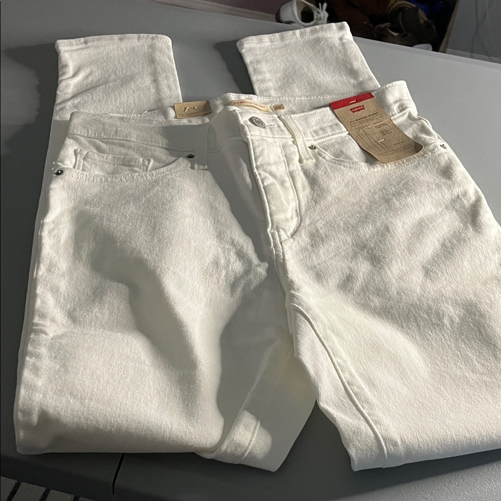 Levi's Women's Skinny White Jeans